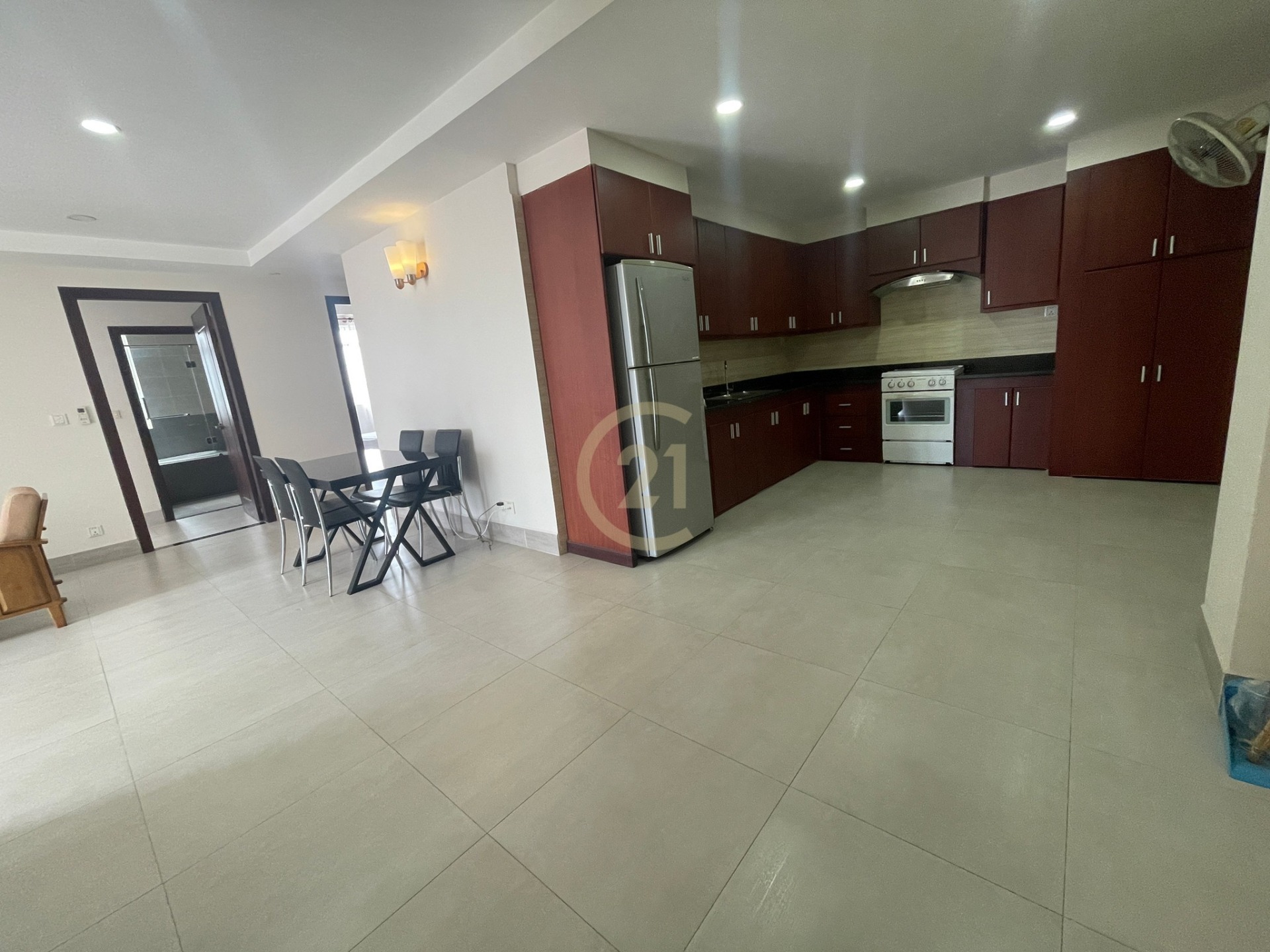Spacious 3 Bedroom Available Olympic Area