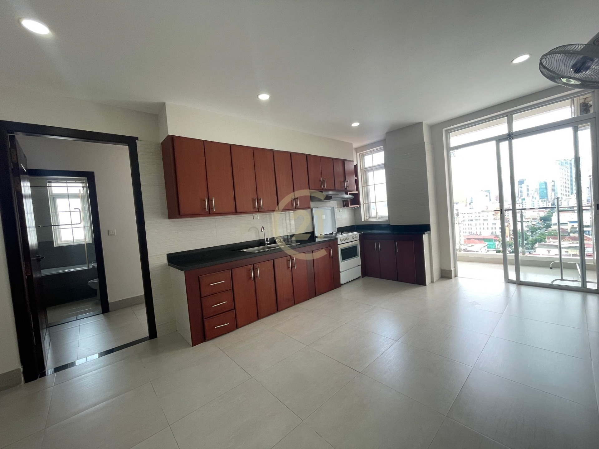 Spacious 3 Bedroom Available Olympic Area
