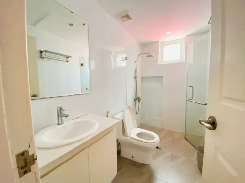 MODERN ONE BEDROOM FOR RENT