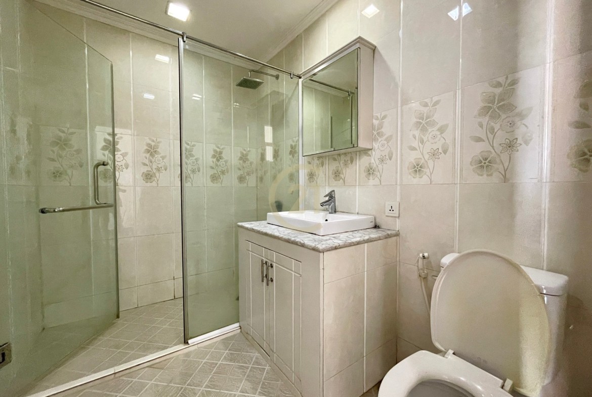 Nice One bedroom for rent at Toul tom pong