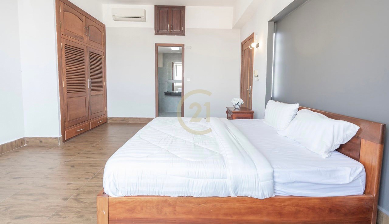 Beautiful 3 Bedroom Apartment For Rent Toul Tumpong 1 Area
