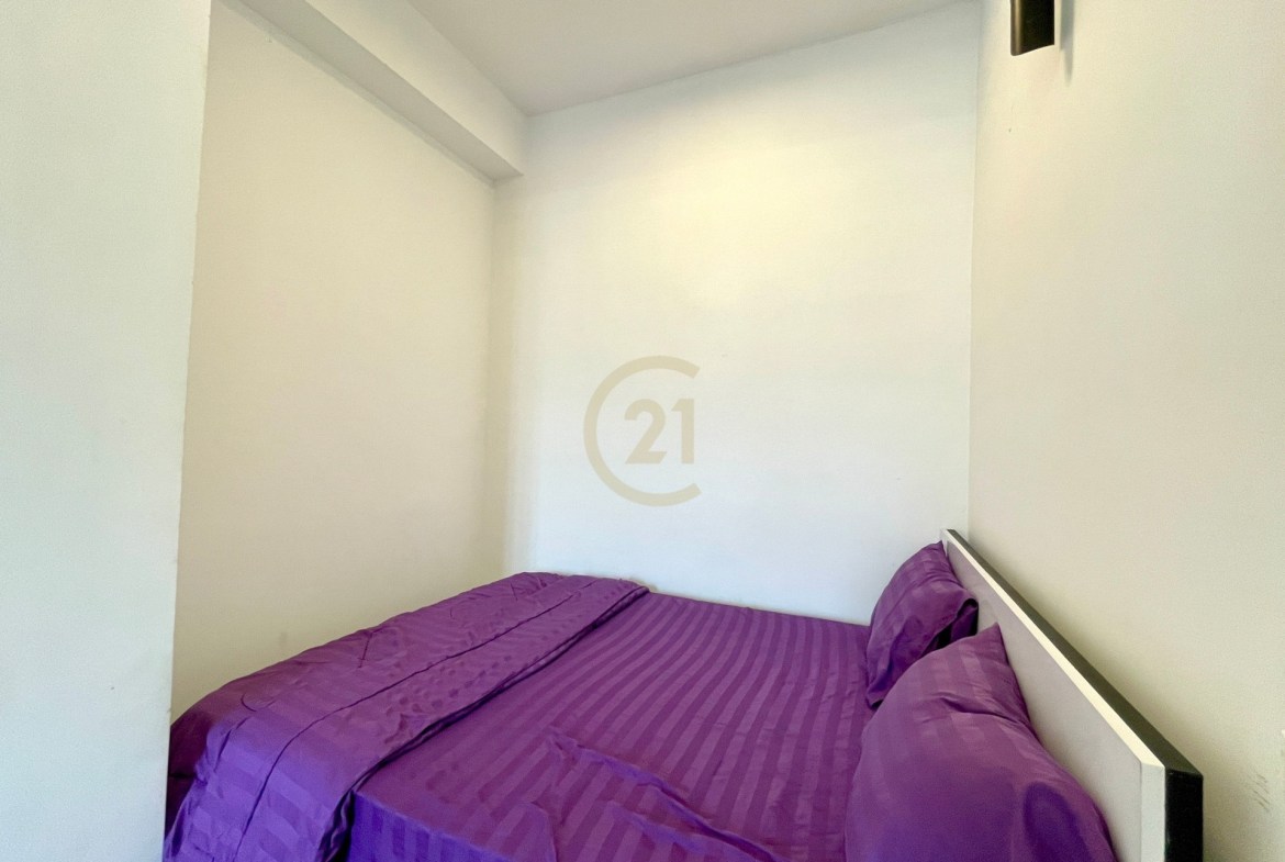 Brand New studio room for rent at BKK3