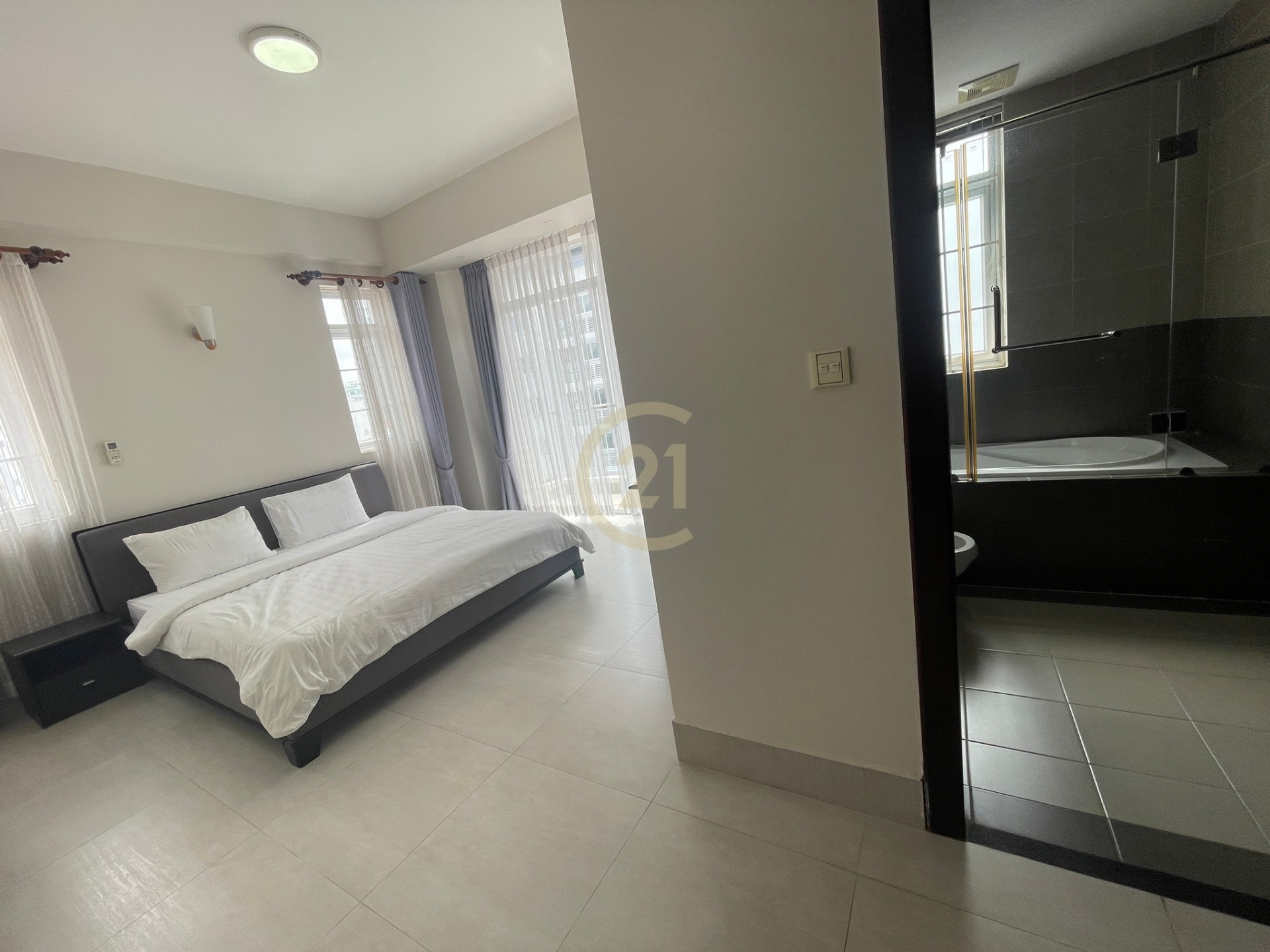 9F8BE437-9A9A-4455-8C5E-4B9CDCDE2AB5