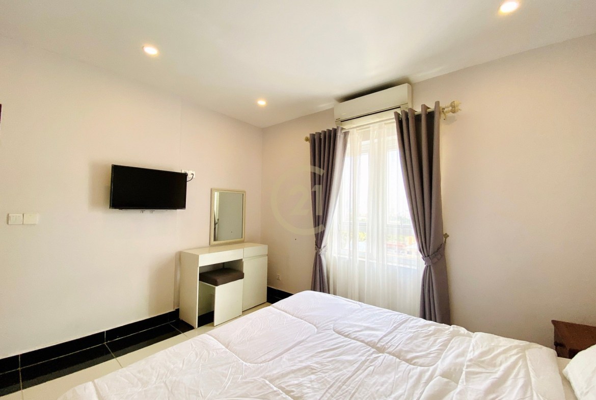 Modern Two bedroom for rent at Boeng Trobaek