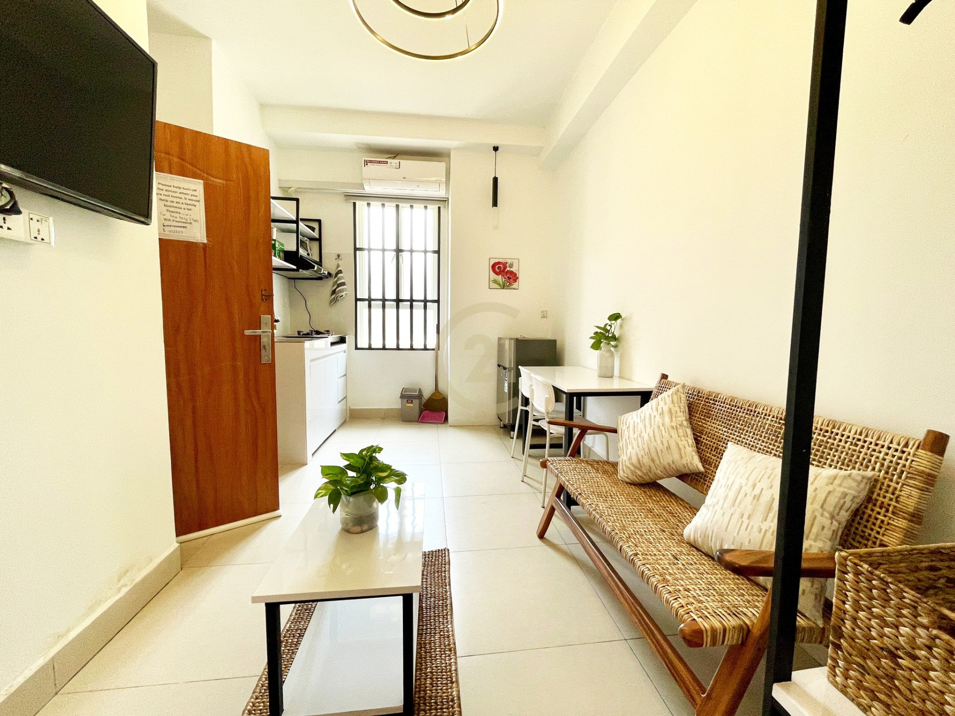 Brand New studio room for rent at BKK3