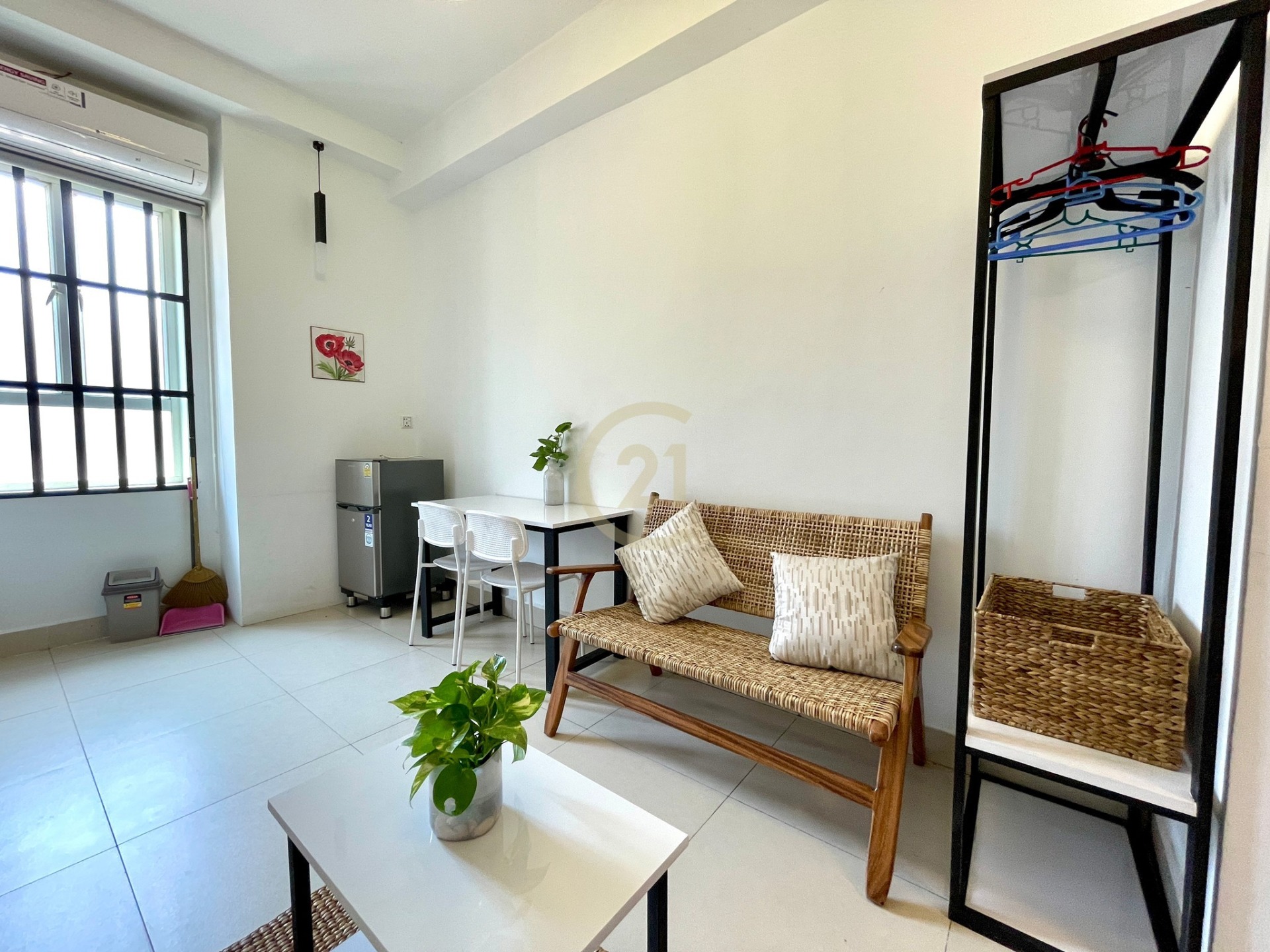 Brand New studio room for rent at BKK3