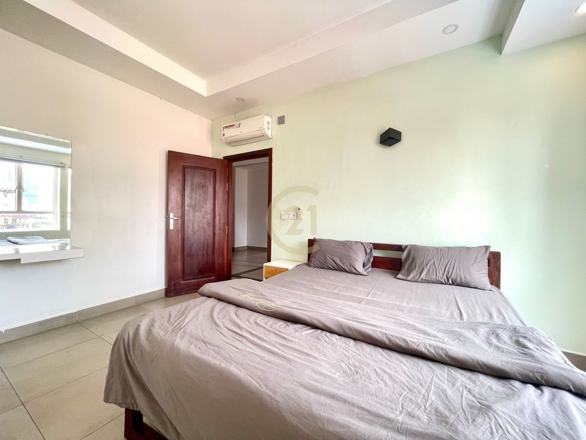 Nice 2 bedroom for rent at BKK3