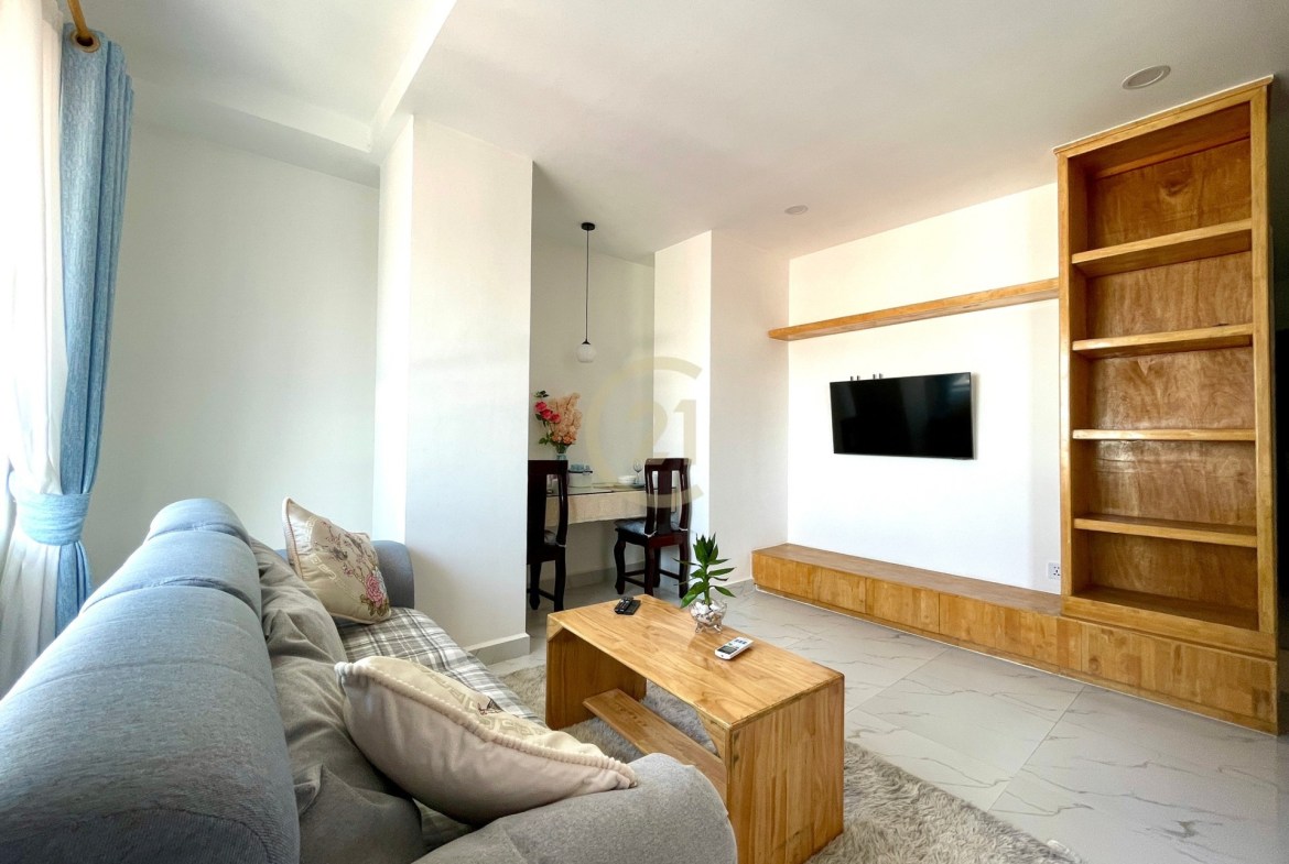 Brand new one bedroom for rent at Toul tom poung