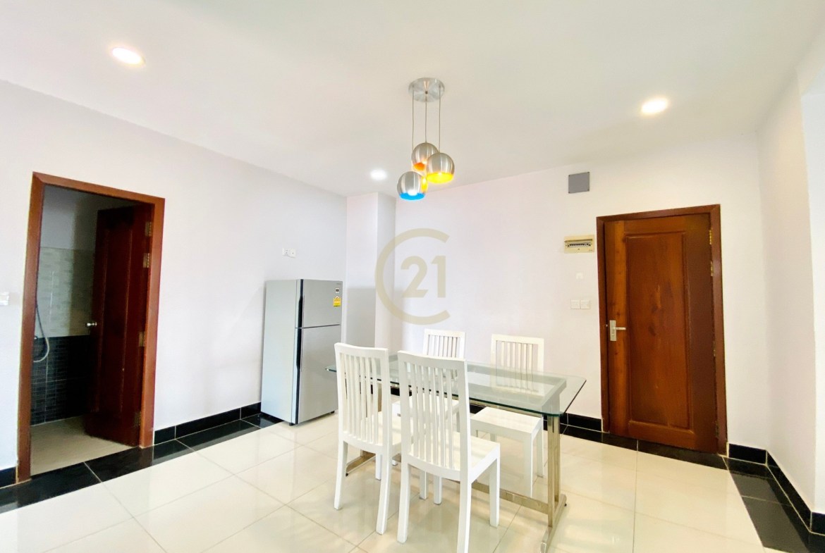 Modern Two bedroom for rent at Boeng Trobaek