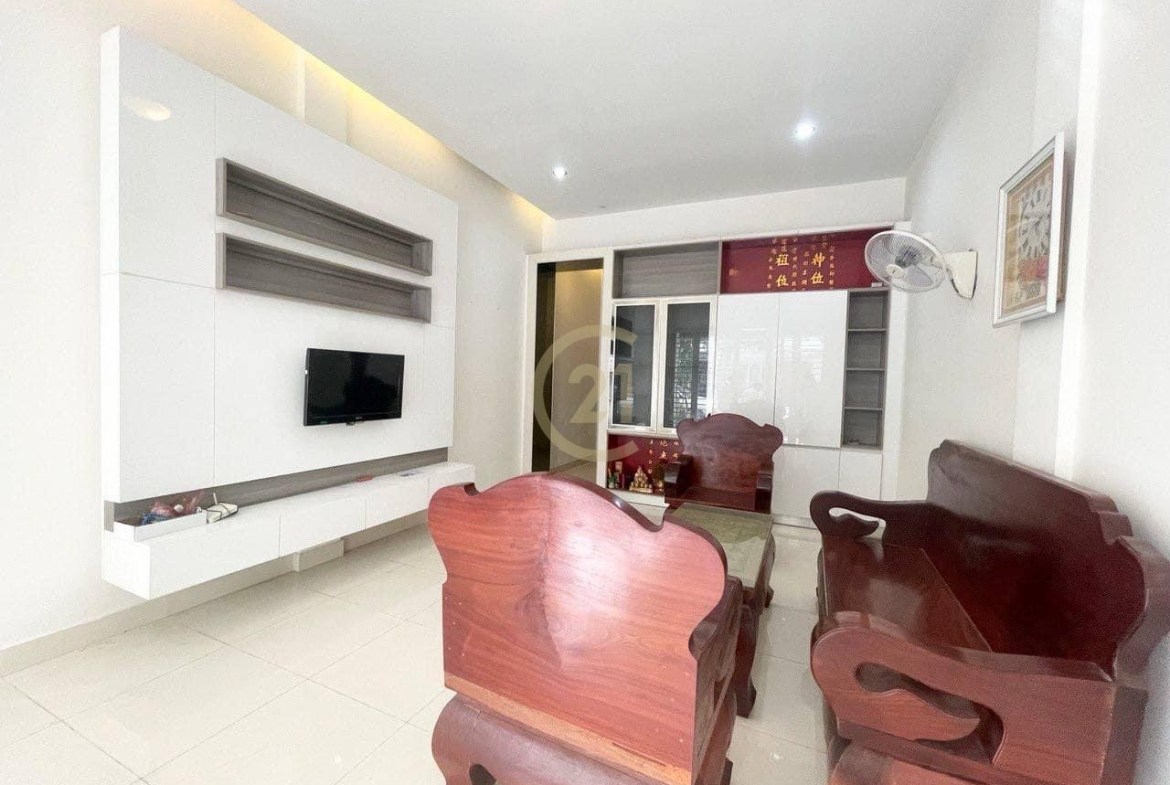 Shop house for sale in Peng hout berng snao