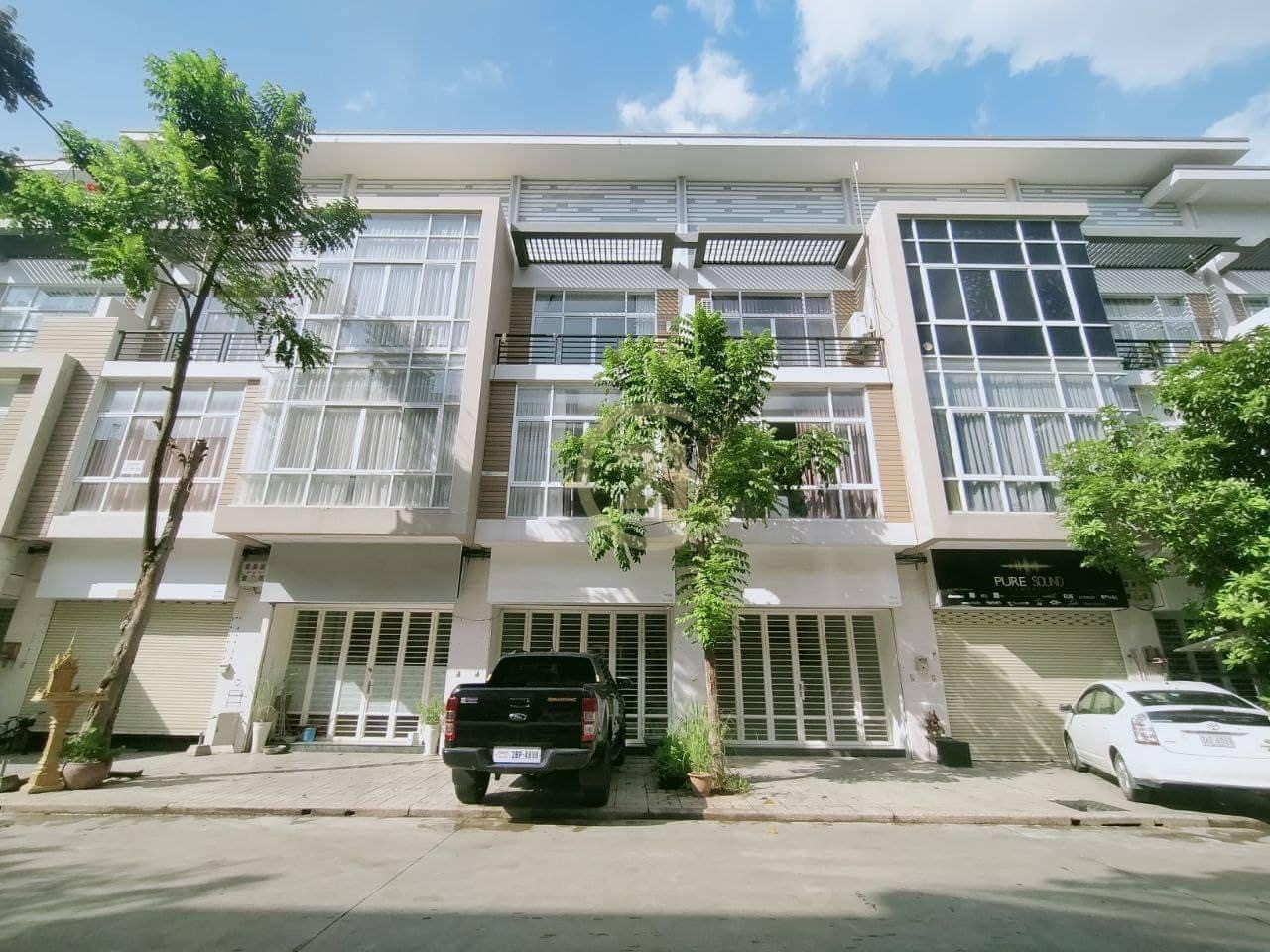Shop house for sale in Peng hout berng snao