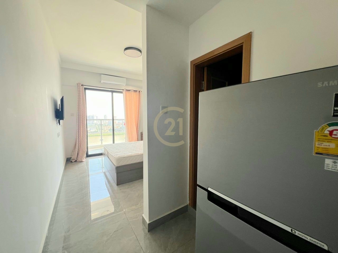 Brand new one bedroom for rent at Riverside