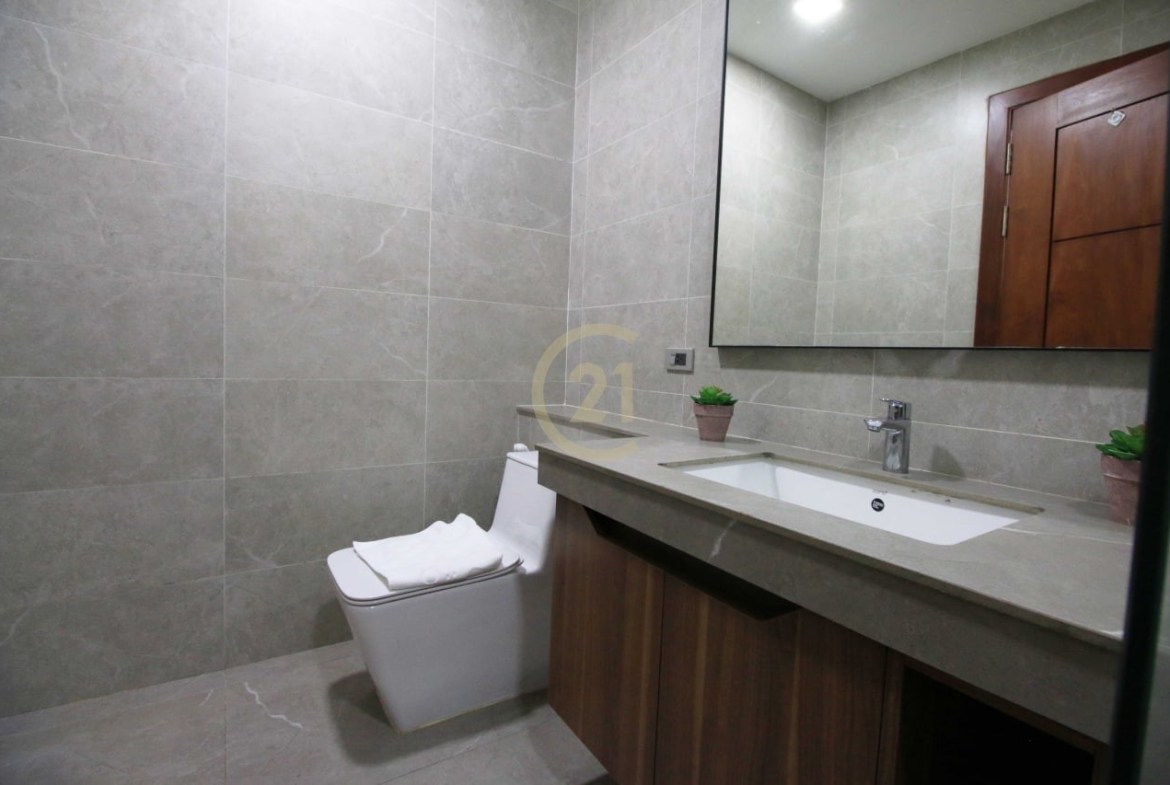 Brand new one bedroom for rent at Toul Tompog