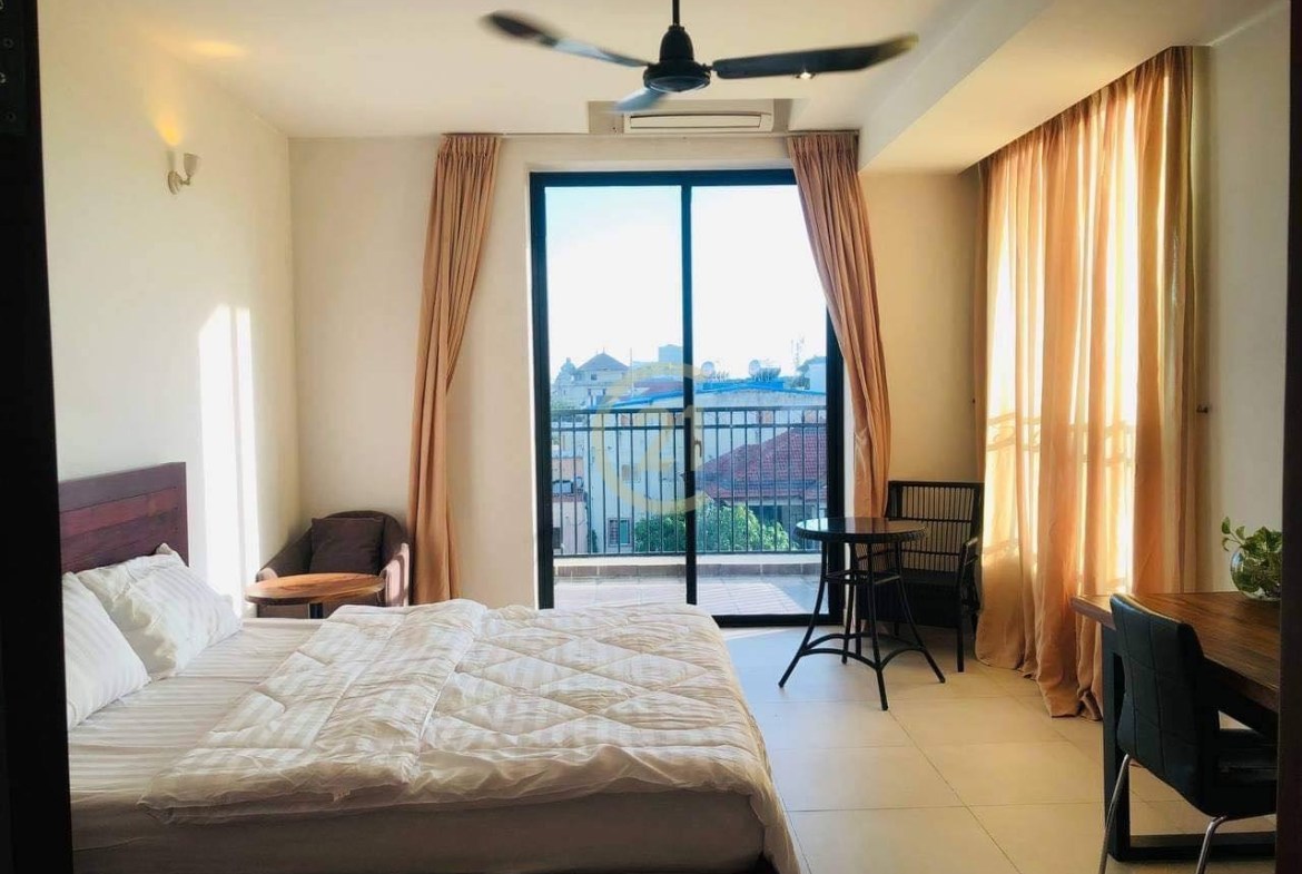 One bedroom for rent on street 2004