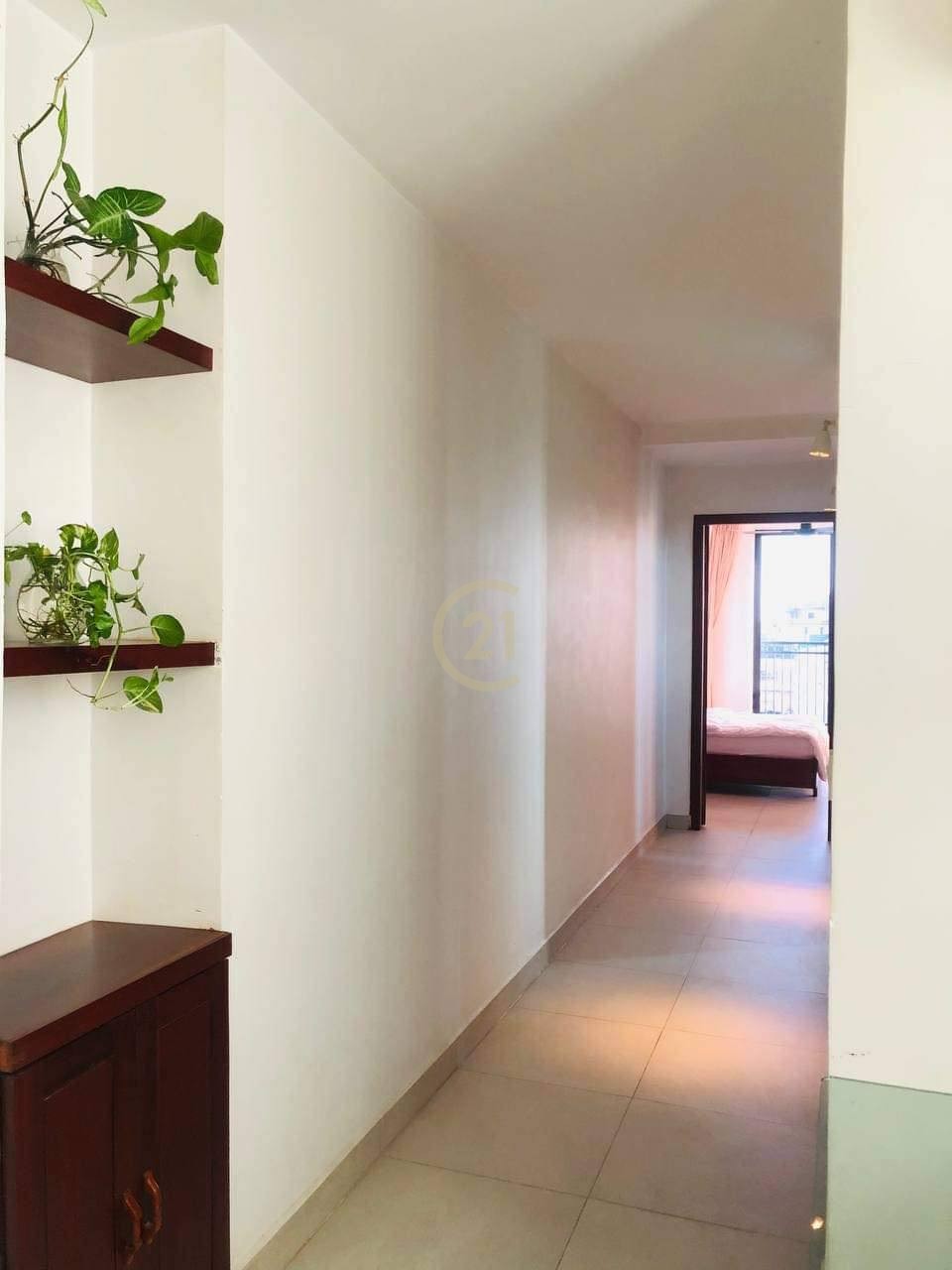 One bedroom for rent on street 2004