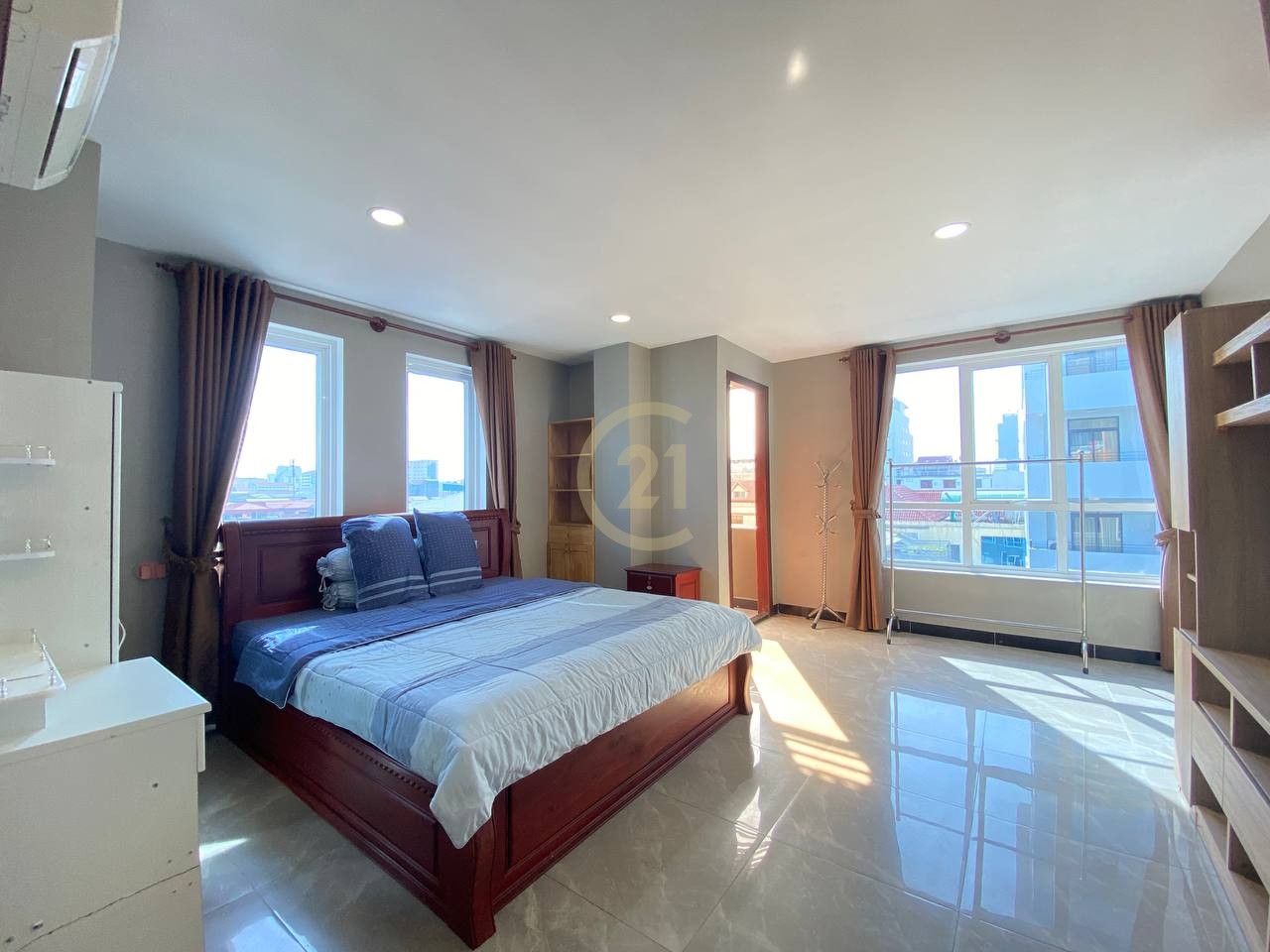 Two bedroom for rent at Wat phnom