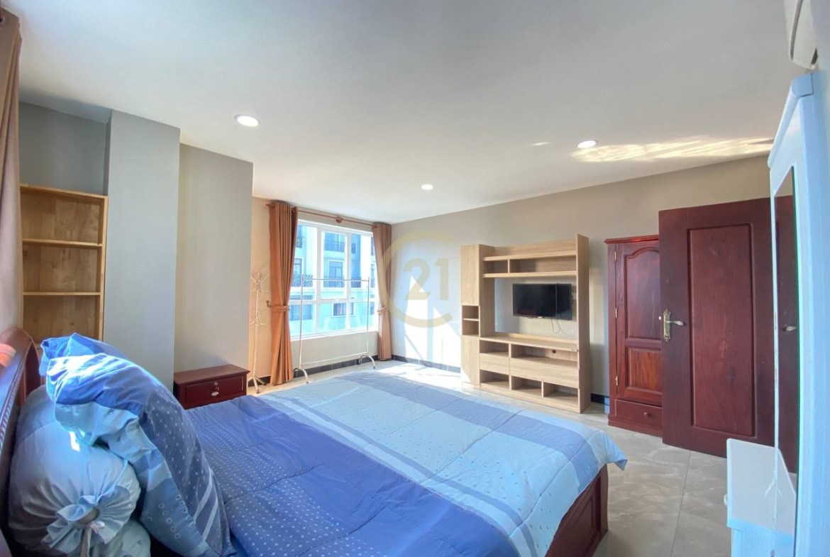 Two bedroom for rent at Wat phnom