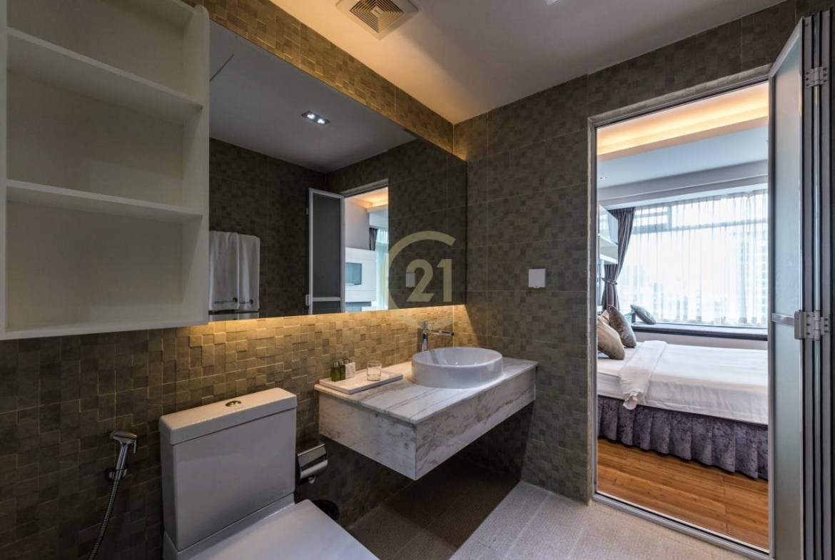 Modern 3 Bedroom Apartment For Rent BKK1