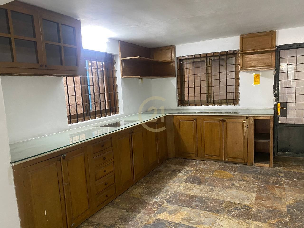 Villa Available In Tonle Bassac Land On Main Road