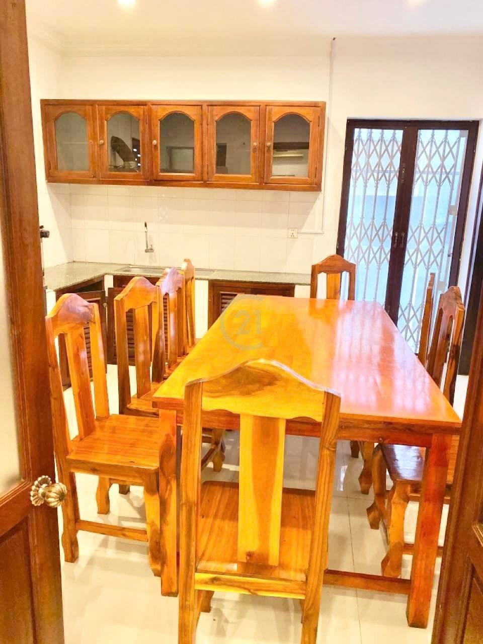 Villa Available With Fully Furnished In Beaong Reang