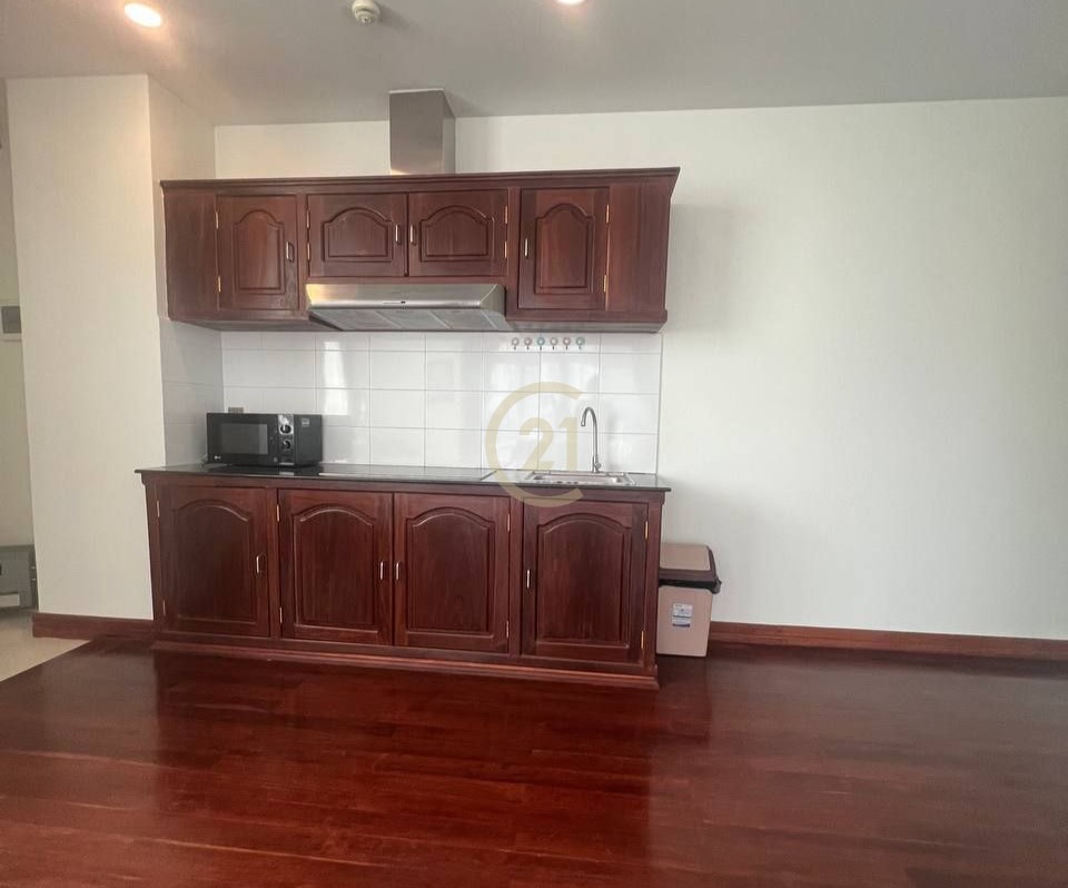 Brand new 1BR for rent at BKK1