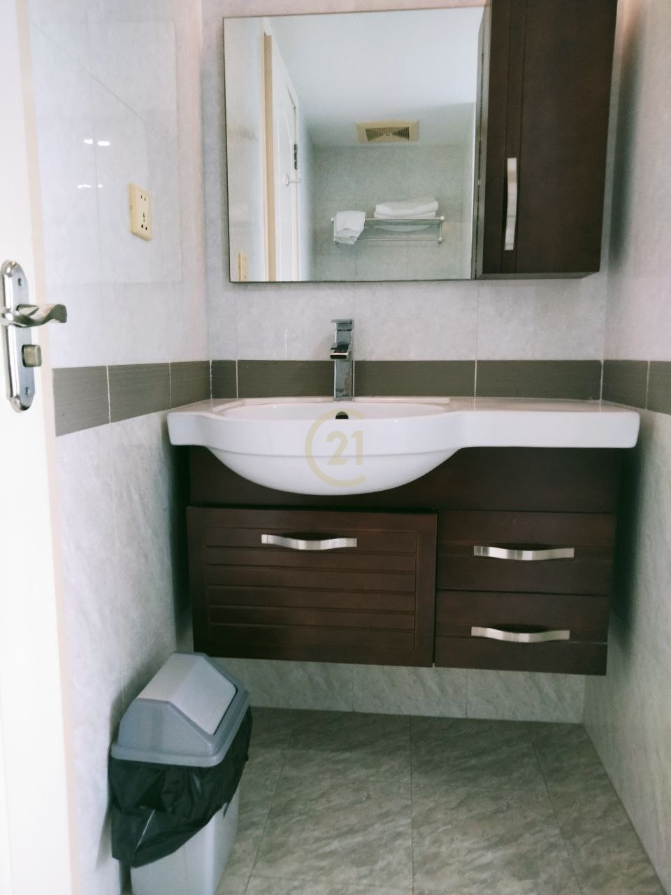 Two Bedroom For Rent At Daun Penh