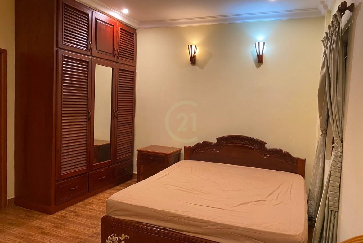 One Bedroom For Rent At Daun Penh