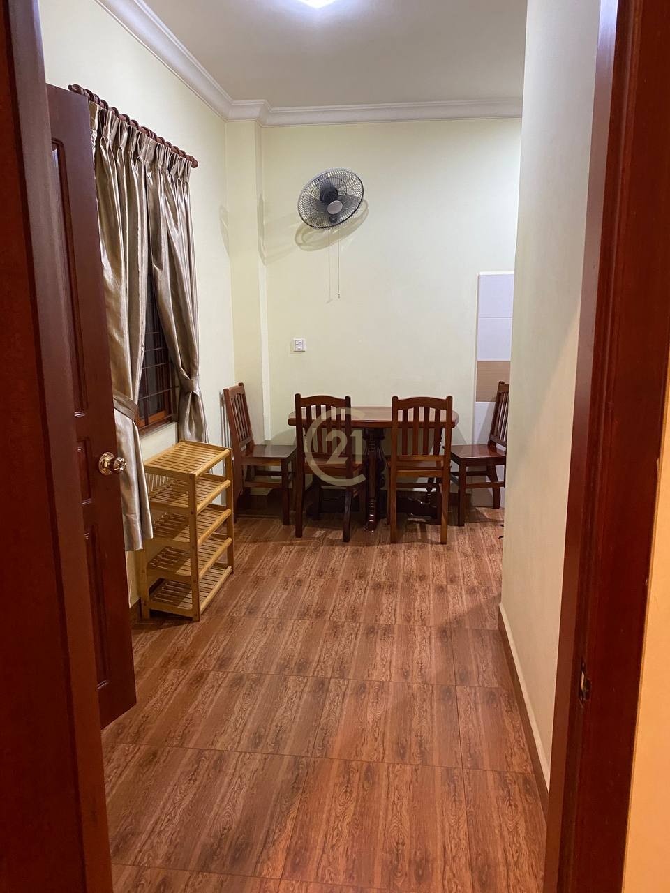 One Bedroom For Rent At Daun Penh