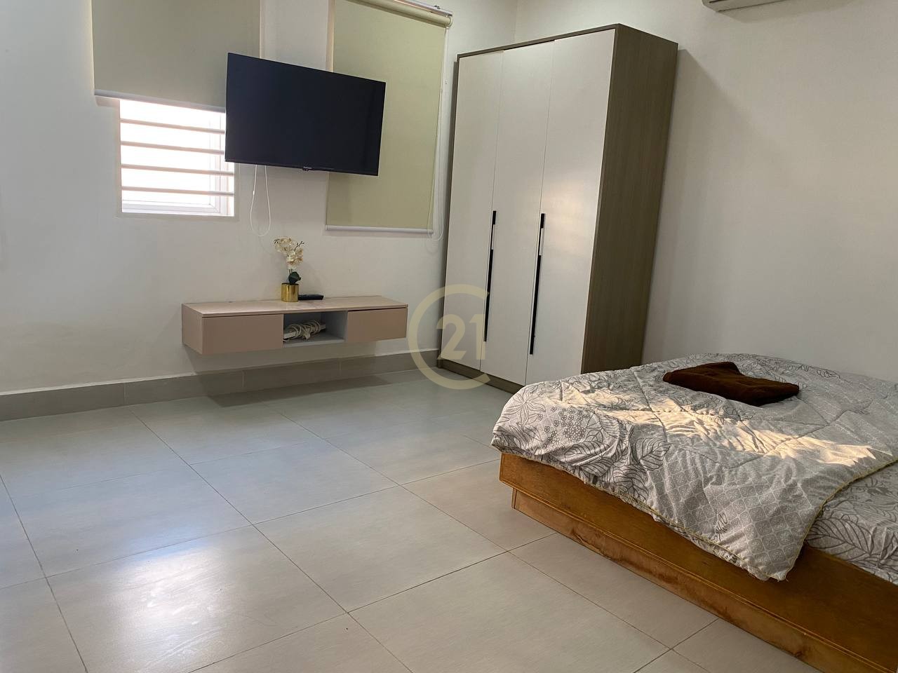 Studio for rent at Aeon1