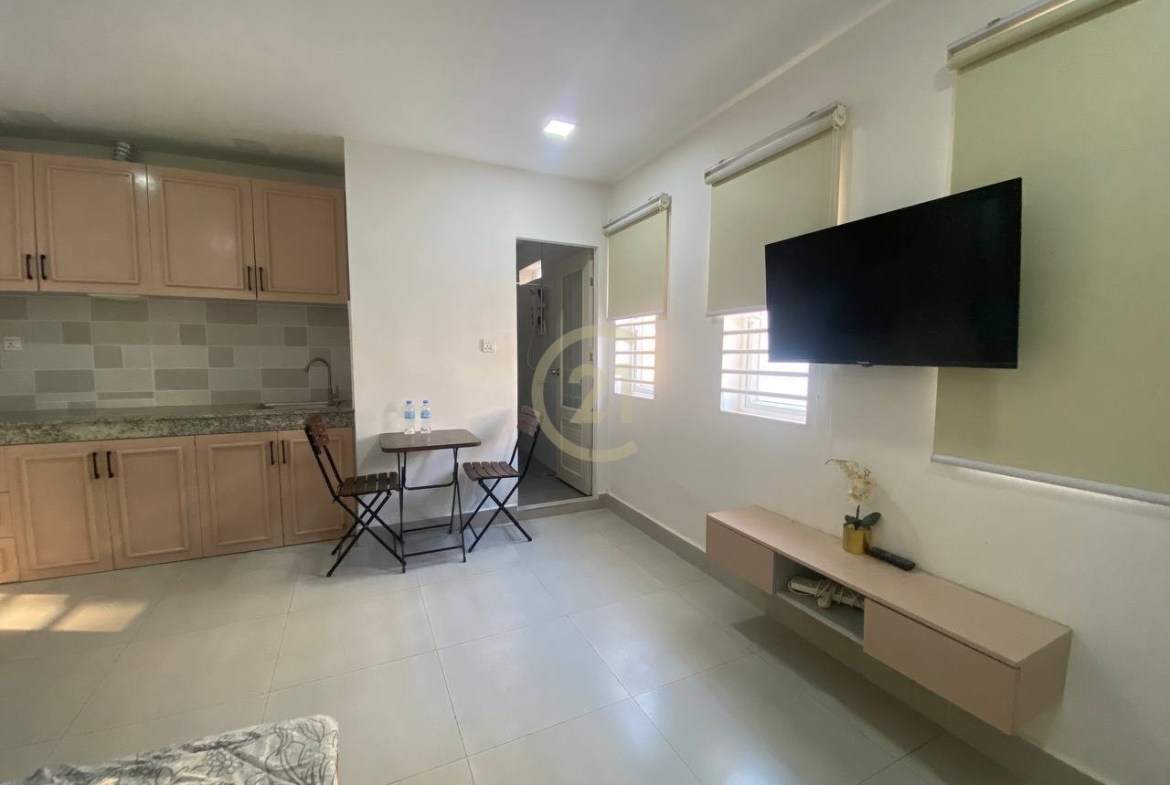 Studio for rent at Aeon1