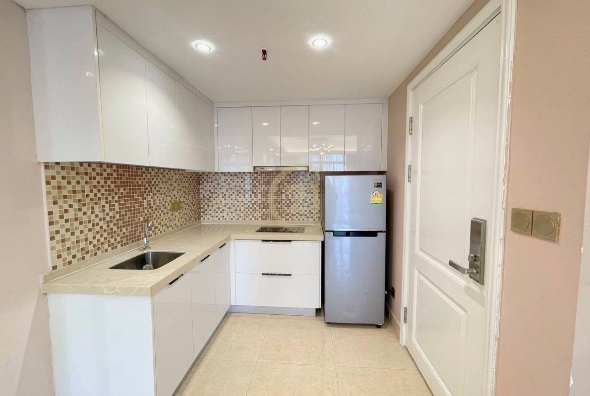 Two Bedroom Apartment BKK1 For Rent