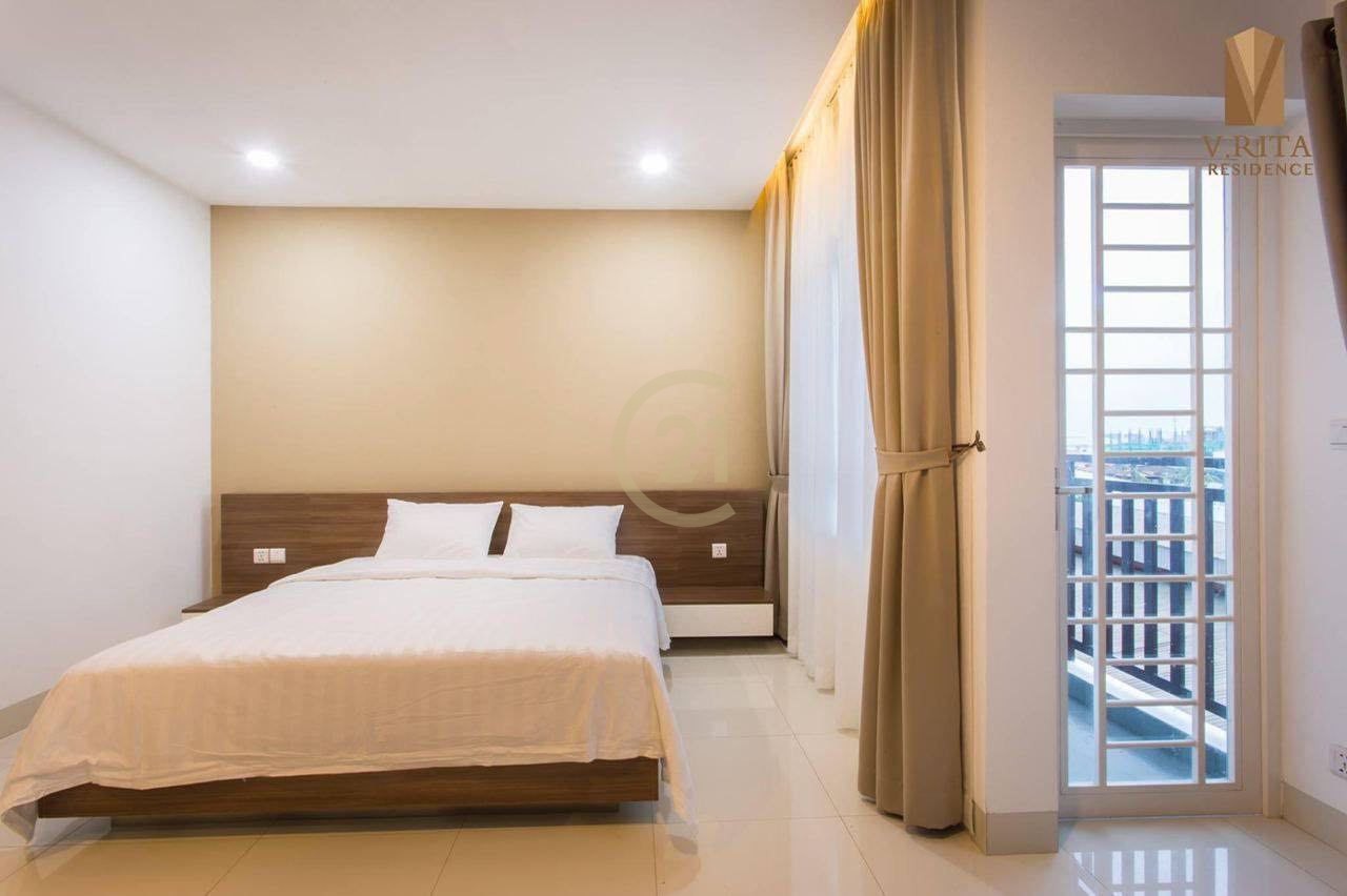 Brand new one bedroom for rent at Beoug Trobek