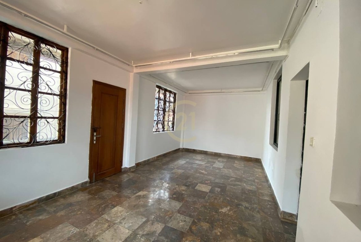 Villa Available In Tonle Bassac Land On Main Road