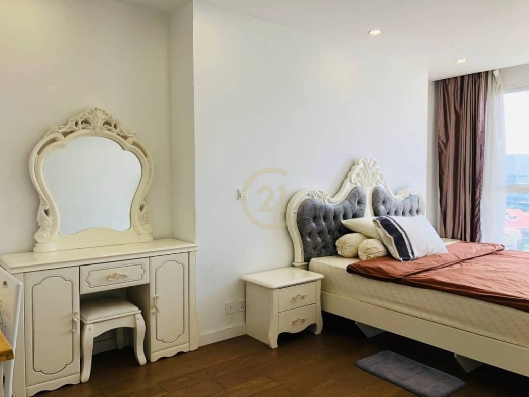2 Bedroom Apartment Available Koh Pich Area