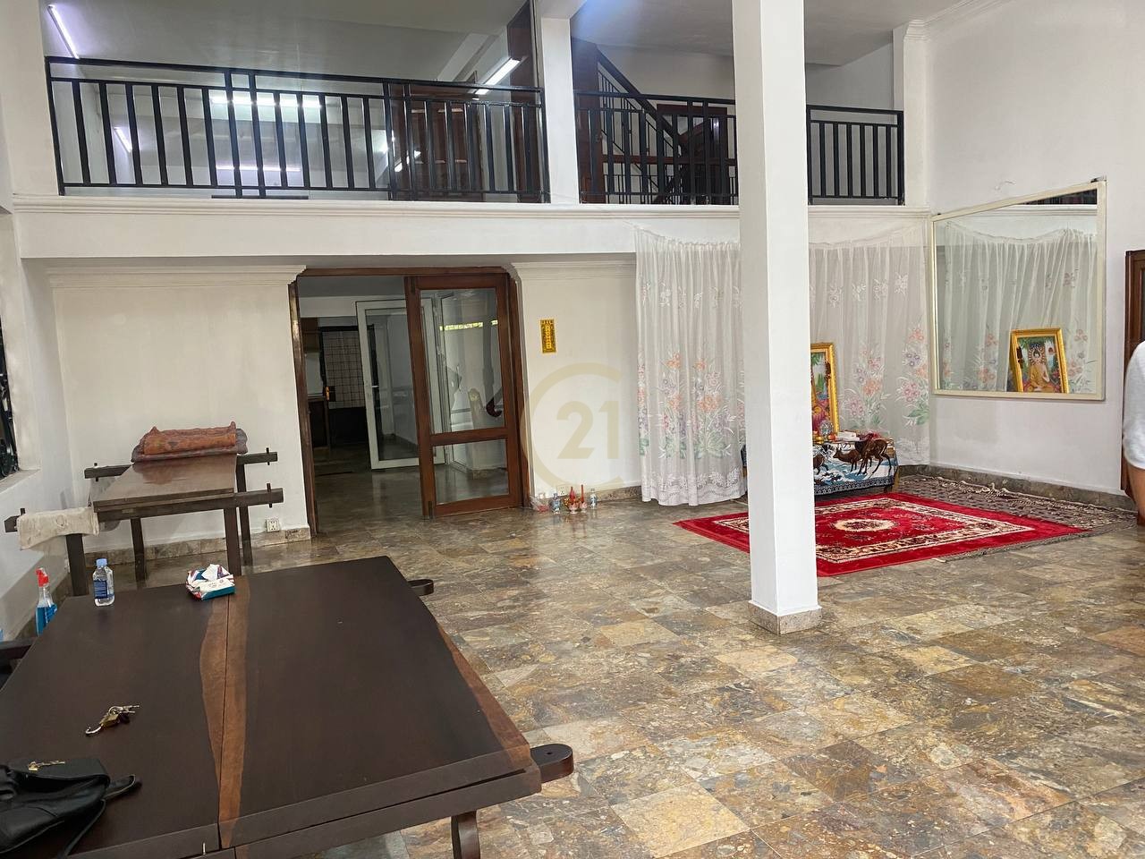 Villa Available In Tonle Bassac Land On Main Road