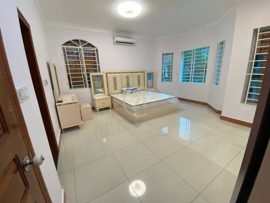 Villa Available In Tonle Bassac