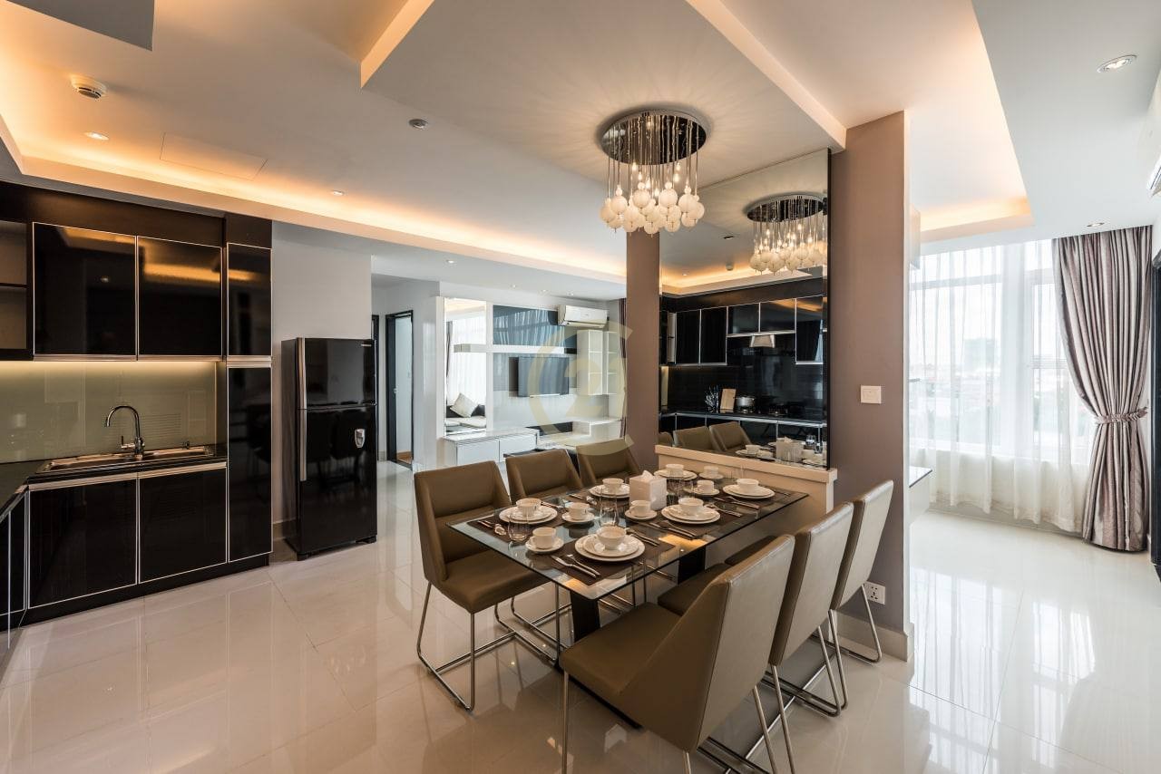 Modern 3 Bedroom Apartment For Rent BKK1