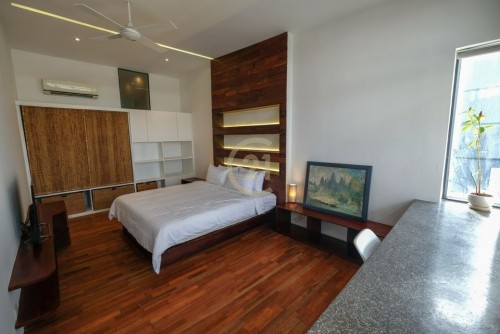 WESTERN TWO BEDROOM FOR RENT