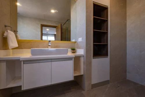 MODERN ONE BEDROOM FOR RENT