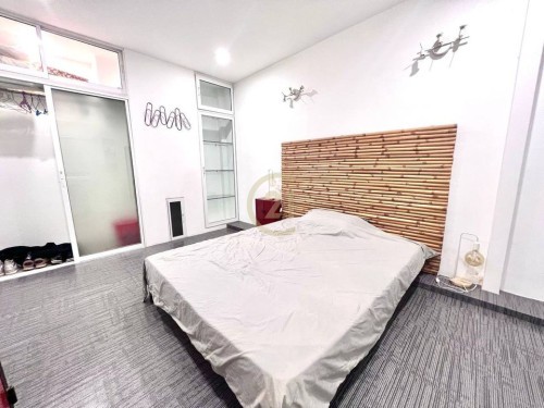 RENOVATE TWO BEDROOM FOR RENT