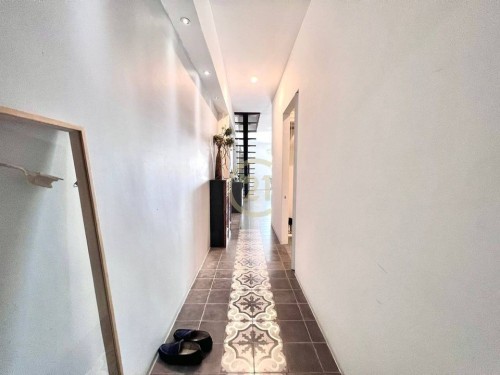 RENOVATE TWO BEDROOM FOR RENT