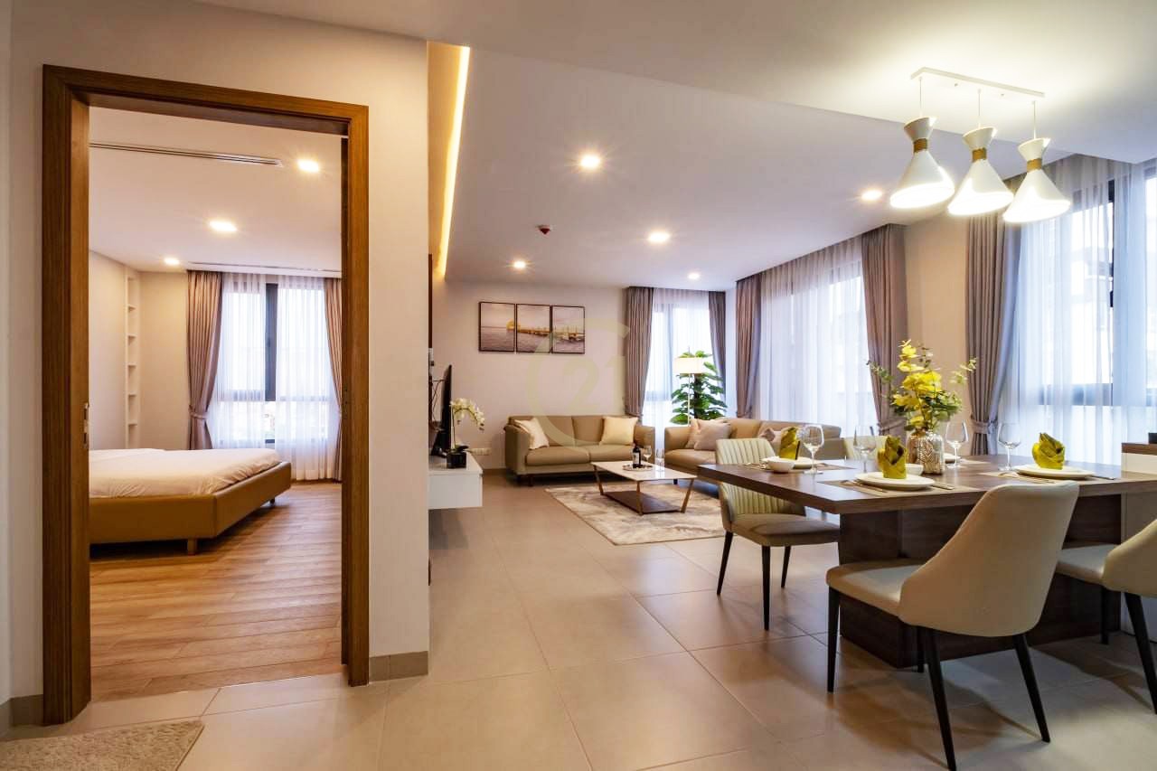 Luxury 2-bedroom for rent at BKK1
