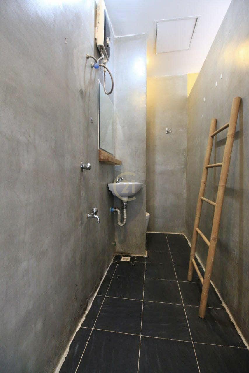 WESTERN ONE BEDROOM FOR RENT