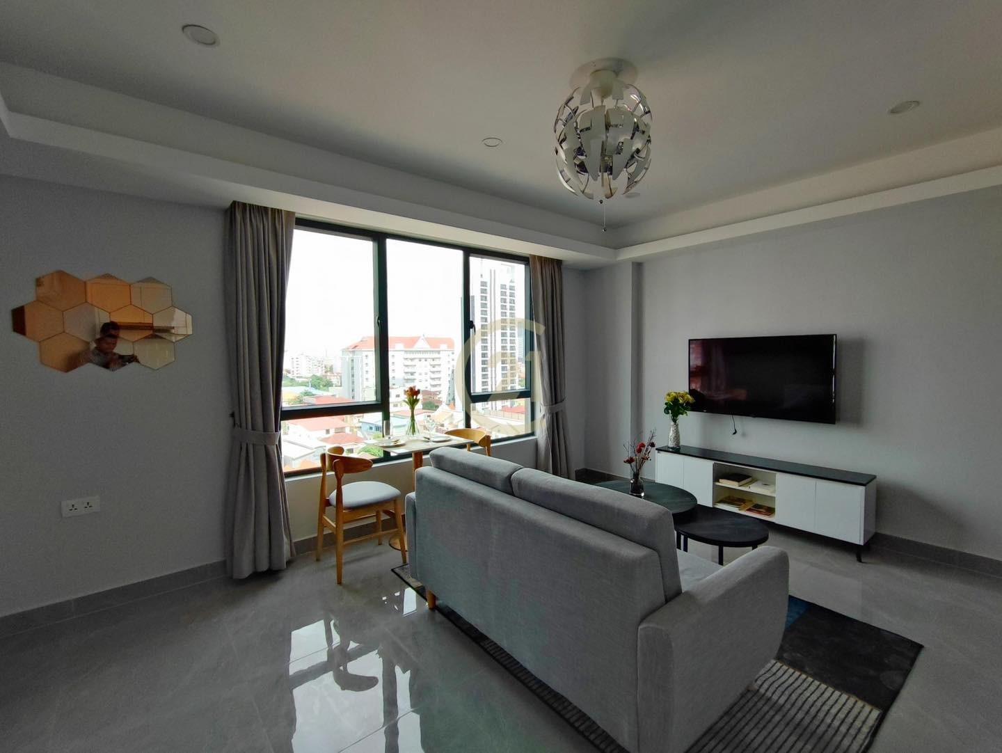 MODERN ONE BEDROOM FOR RENT