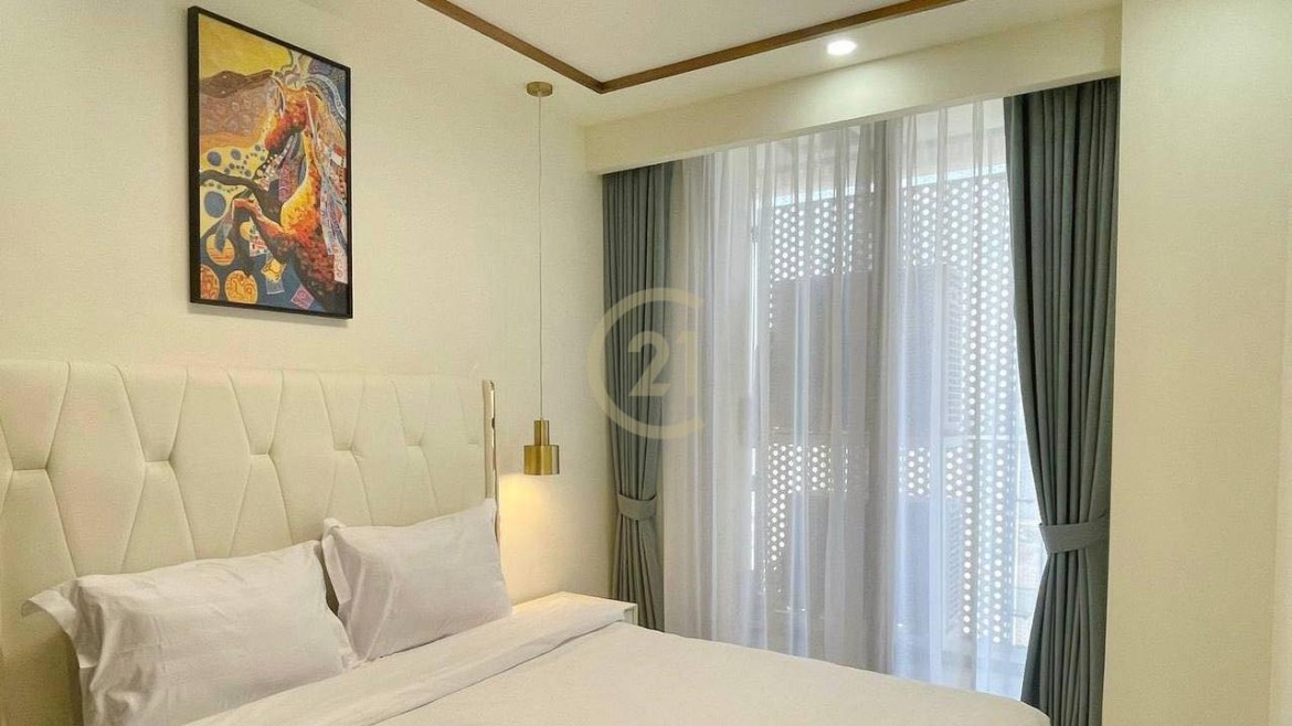 LUXERY THREE BEDROOM FOR RENT