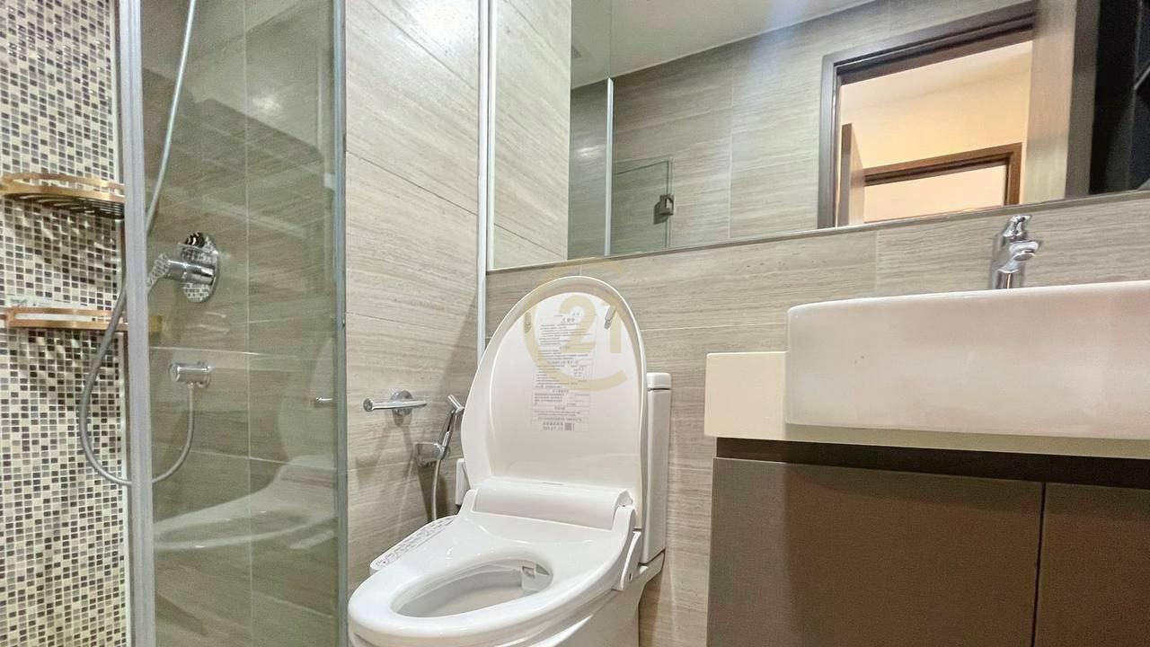 LUXERY THREE BEDROOM FOR RENT