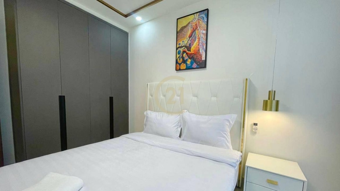 LUXERY THREE BEDROOM FOR RENT