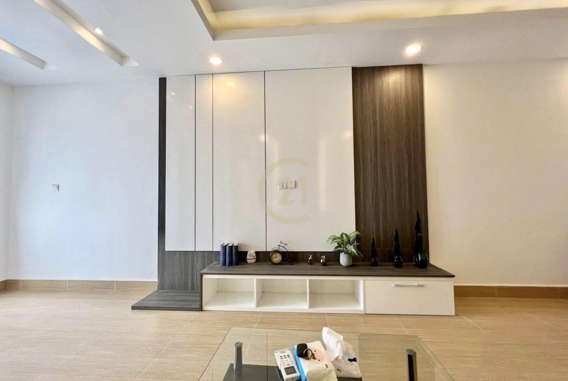 NICE ONE BEDROOM FOR RENT