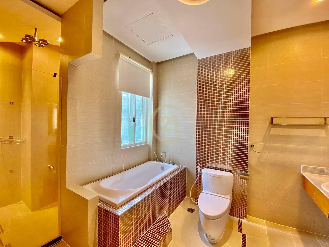 409065870_768941981960201_7257173339096143702_n CLASSIC TWO BEDROOM FOR RENT