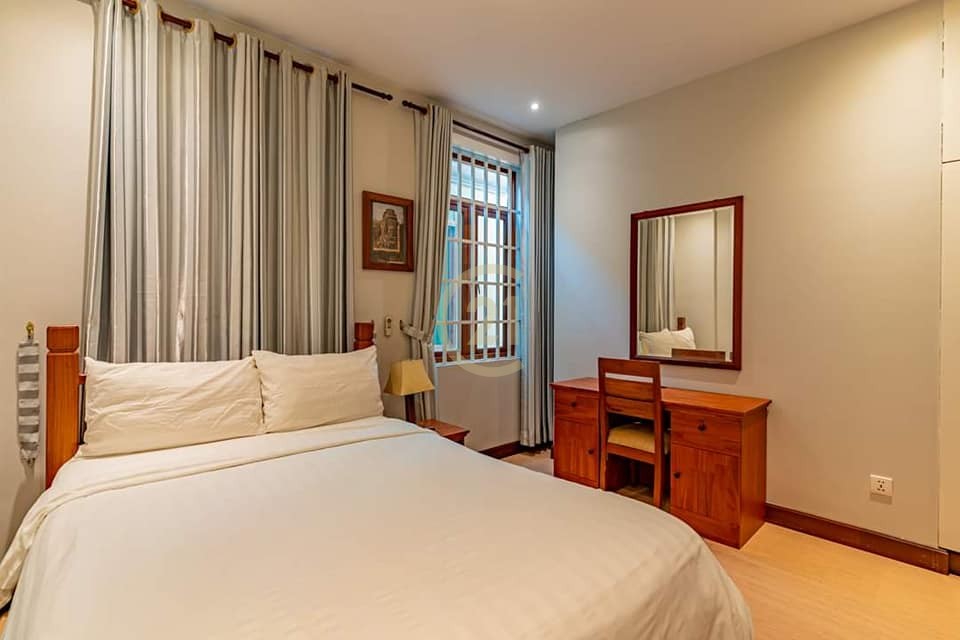 WOODEN TWO BEDROOM FOR RENT